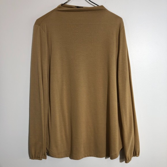 Ann Taylor Sweaters - Ann Taylor Tan Long sleeve L